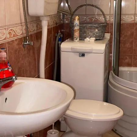 Studio Apartment Chamomile דירה מוסטר